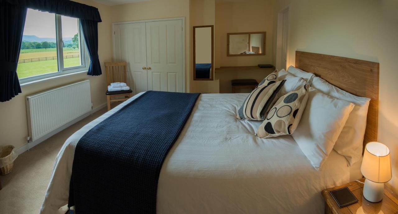The Lodge Brecon B&B Экстерьер фото